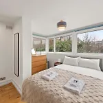 Sg, Elegant Suite In Paddington Central London